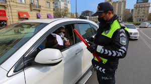 Yol polisi karantini pozan daha 1674 nəfəri cərimələdi